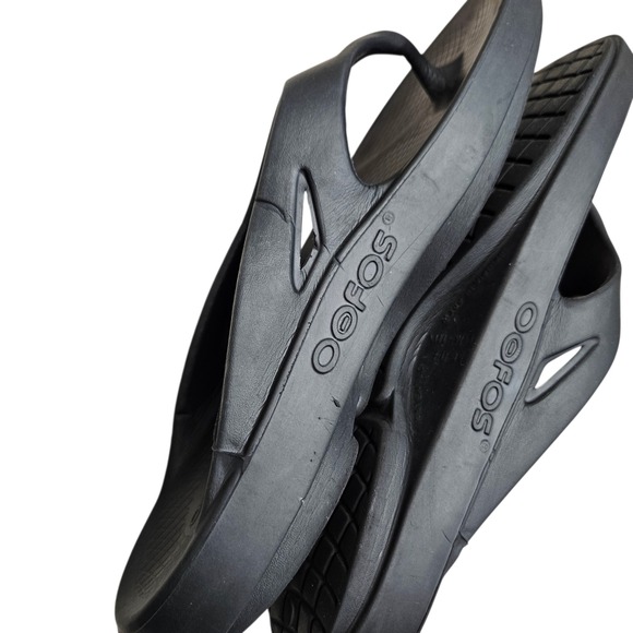 OOFOS Black OOfoam Recovery Flip Flop Sandals‎ Men\'s 11 Women\'s 13 Minimalist main image 9